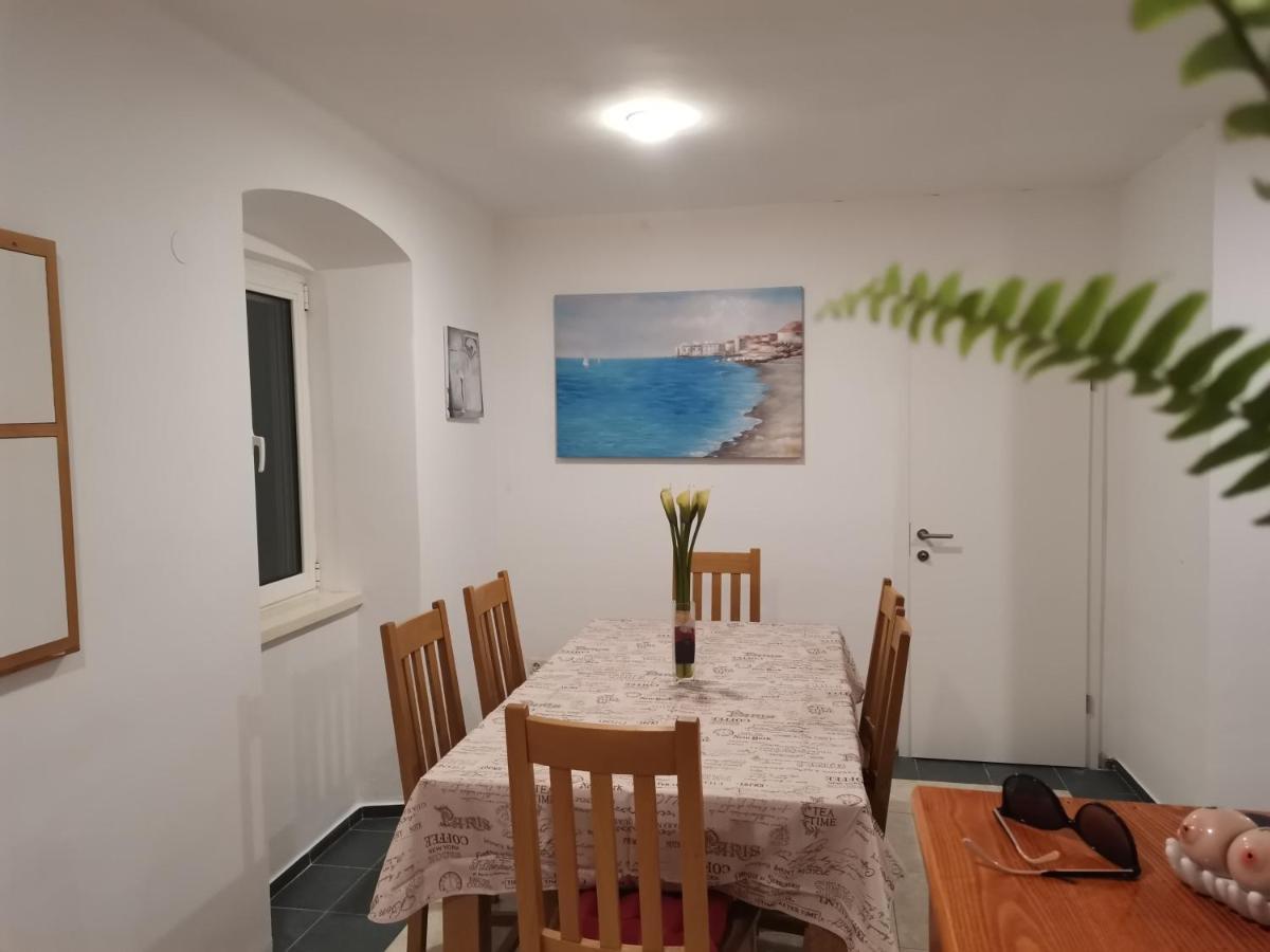 Diana Rooms And Apartment Σπλιτ Εξωτερικό φωτογραφία