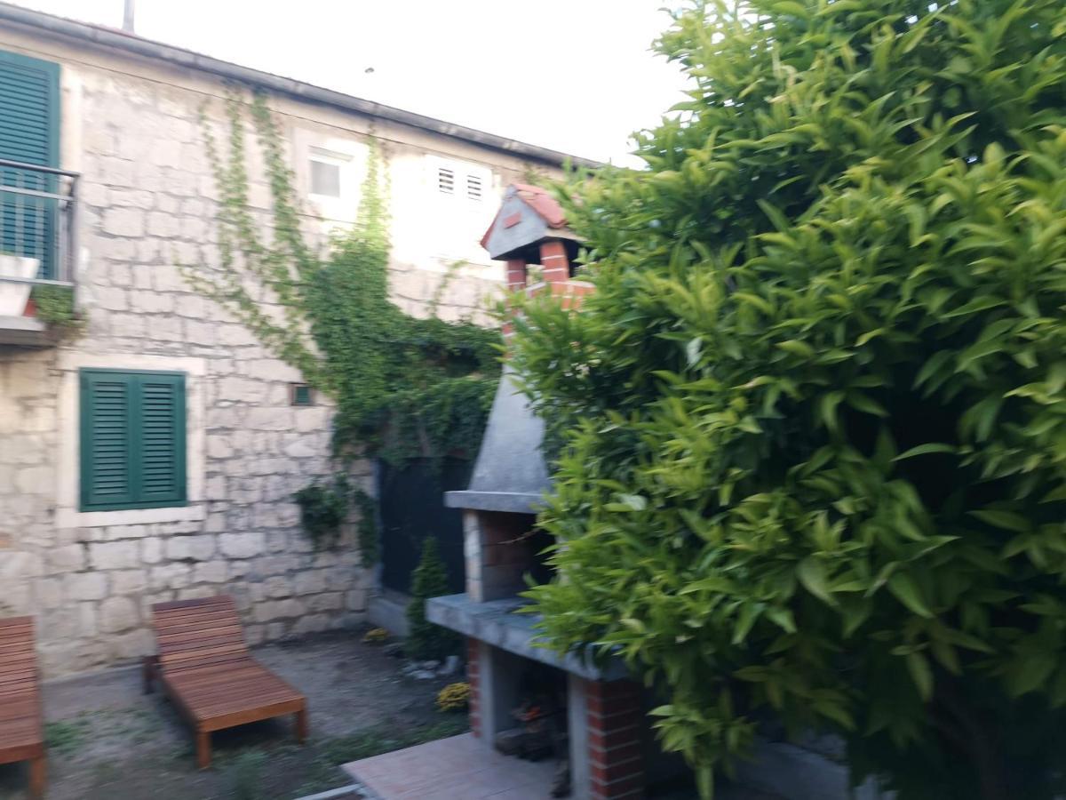 Diana Rooms And Apartment Σπλιτ Εξωτερικό φωτογραφία